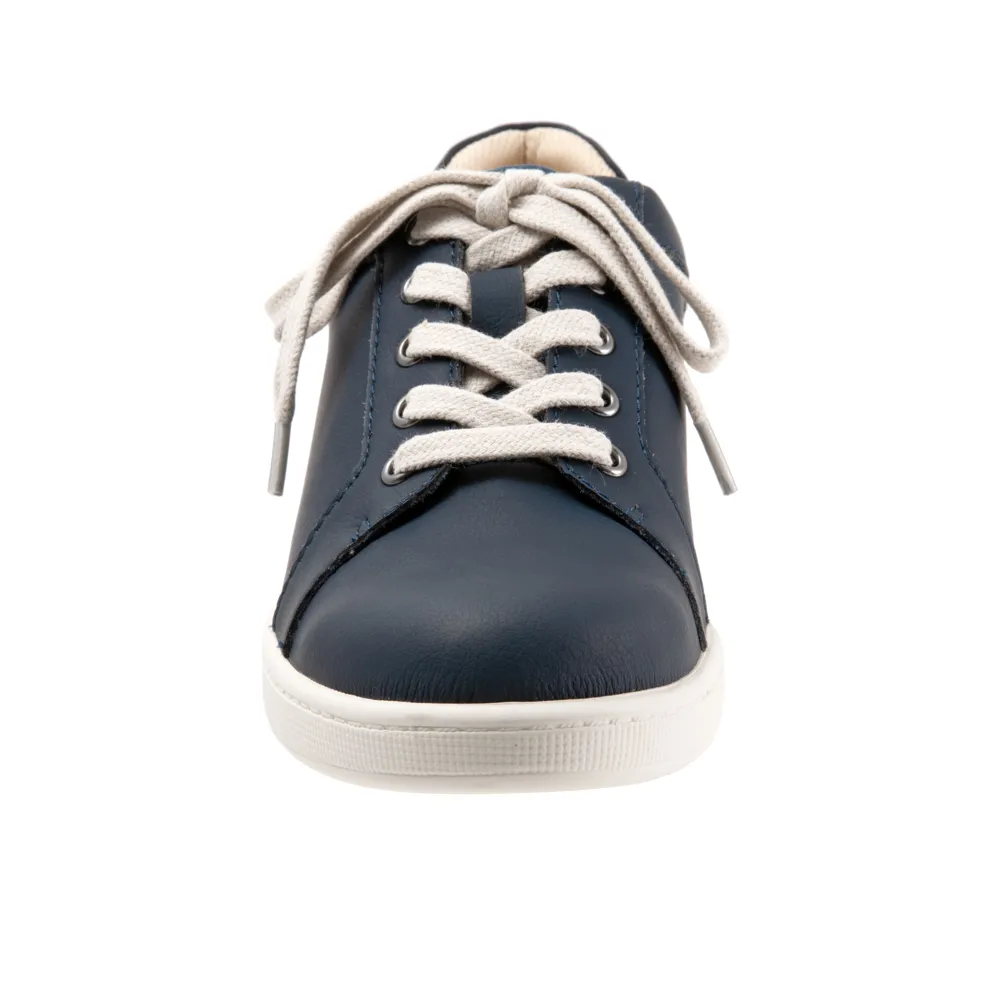 Adore Sneaker (T2117)