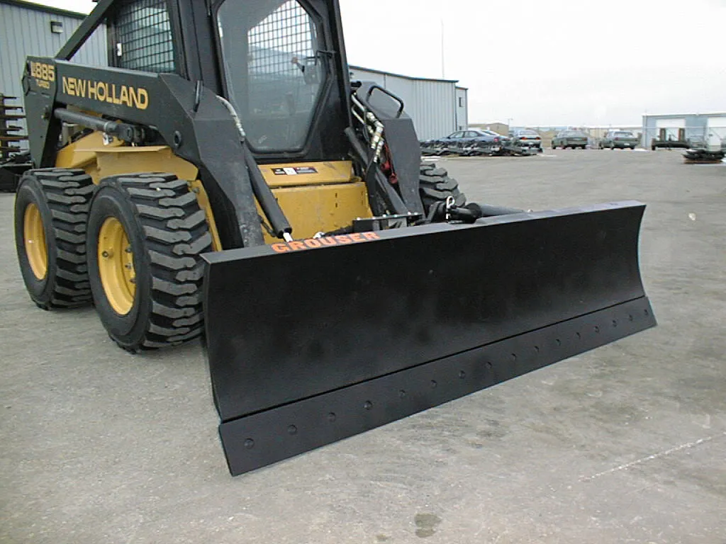 GROUSER 1300 6-way dozer blade for skid steer loaders