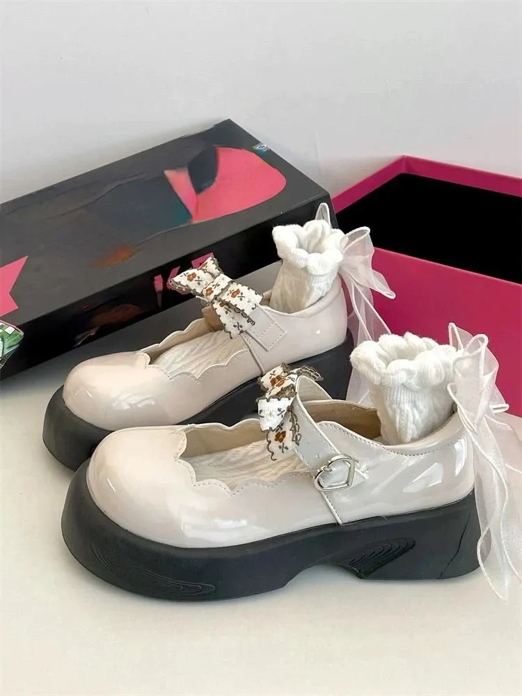 Hnzxzm Summer Korean Fashion Mary Janes Shoes Women Bow-knot Kawaii Sweet Platform Shoes Female French Vintage Heart-shape Buckle Shoes